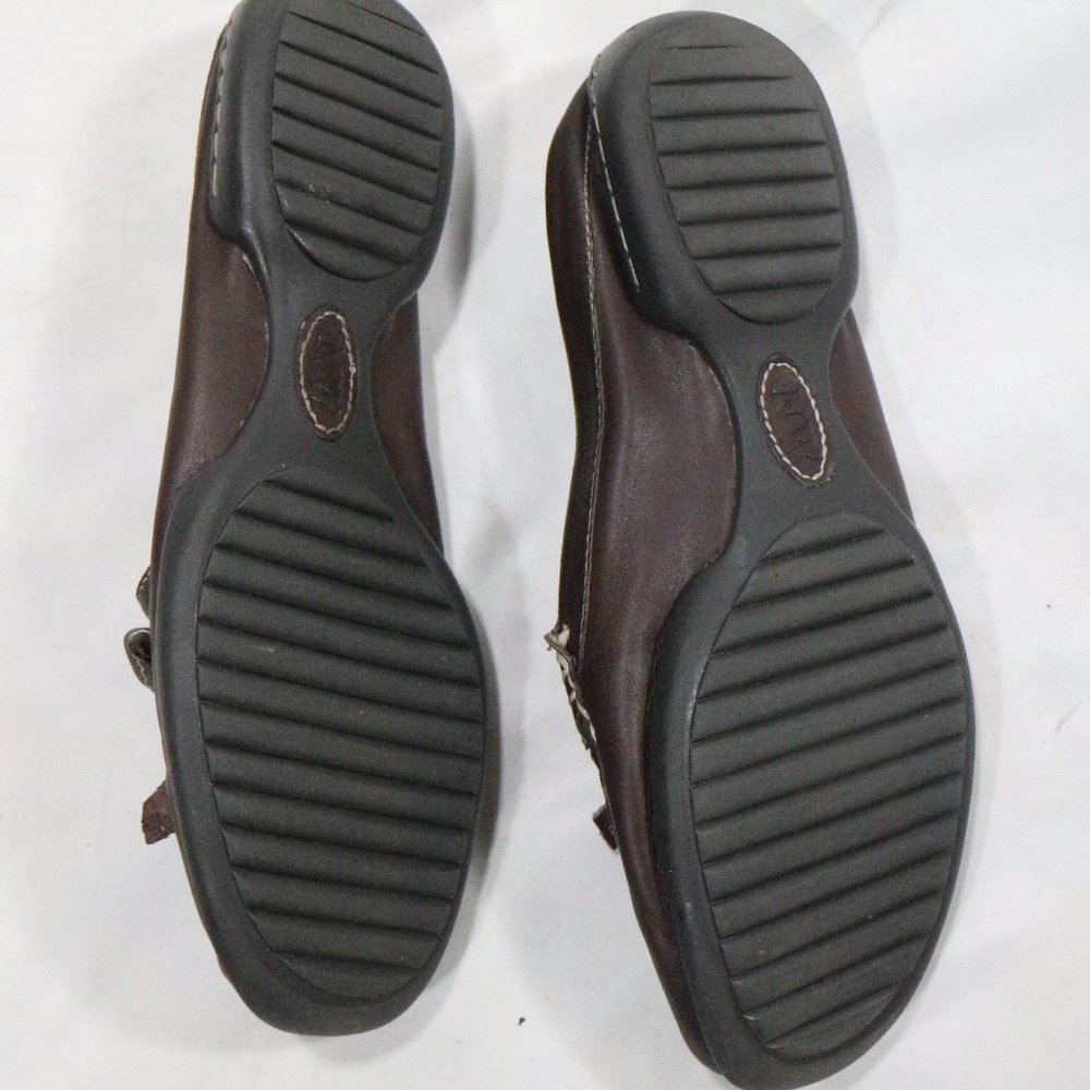 NINE WEST Brown Leather Loafer Style Mules - Picture 7 of 7